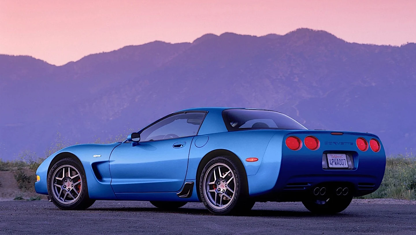 Corvette Generations/C5/C5 2003 Blue Left.webp